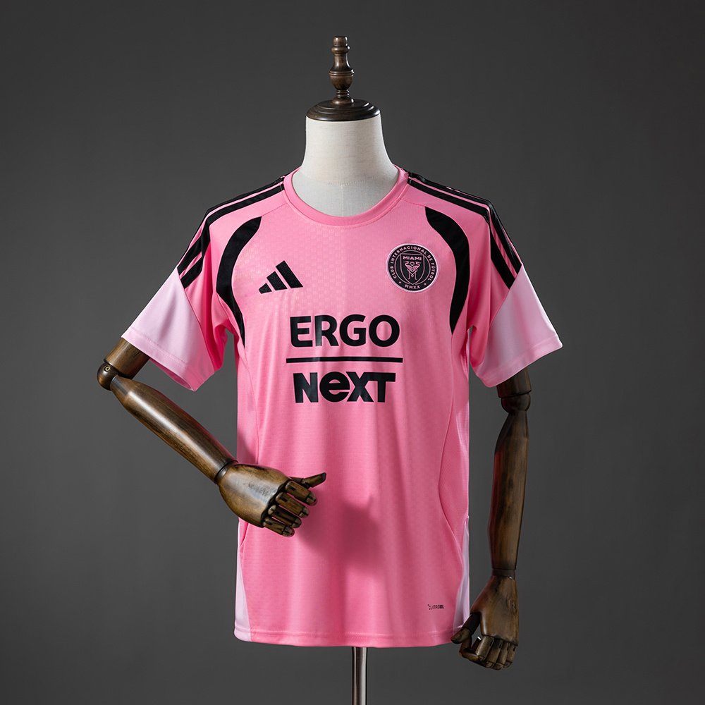Inter Miami football jersey from Yupoo jersey supplier