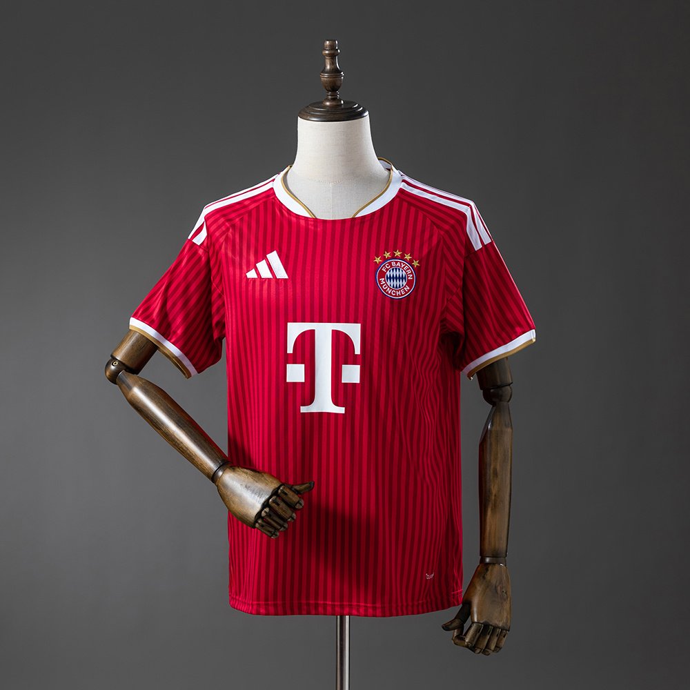 Bayern Munich 2025 Home Player Version Football Jersey